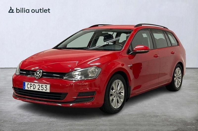 Röd Begagnad 2015 VW Golf VII Kombi | 114 900 kr (Bra pris) - Bild 1/4