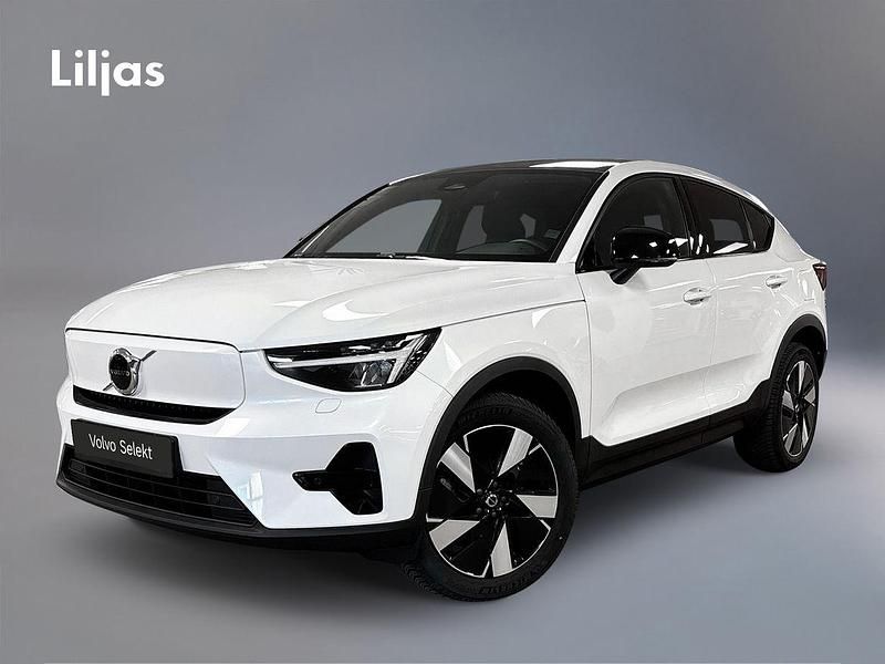 Vit Begagnad 2023 Volvo EC40 Core SUV | 389 000 kr (Marknadspris) - Bild 1/4