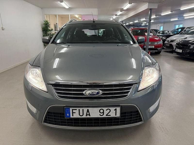 Begagnad Ford Mondeo 146 HK (107 kW) 2007 Grå Kombi