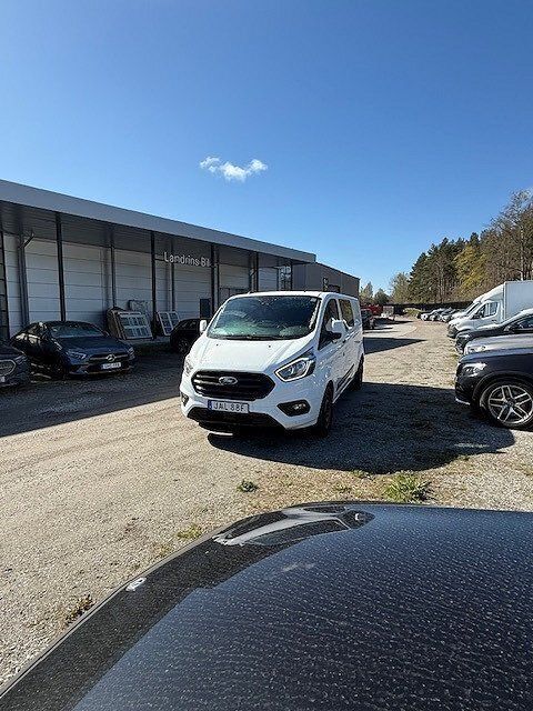 Vit Begagnad 2020 Ford Transit Custom Van | 229 000 kr - Bild 1/4