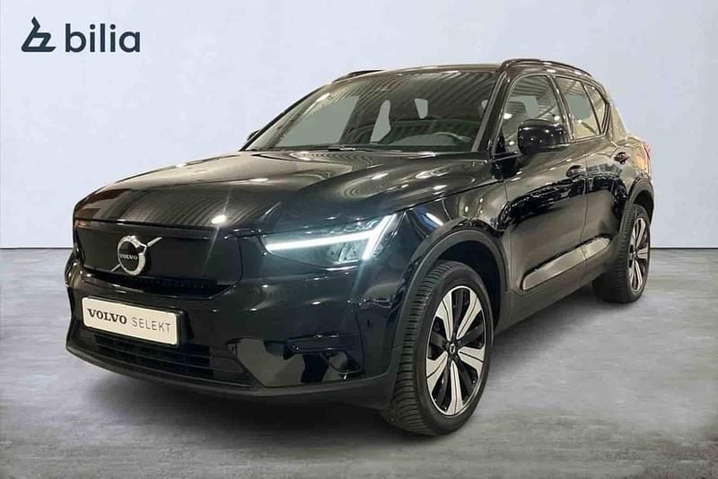 Svart Begagnad 2023 Volvo XC40 Single Motor SUV | 329 900 kr - Bild 1/1
