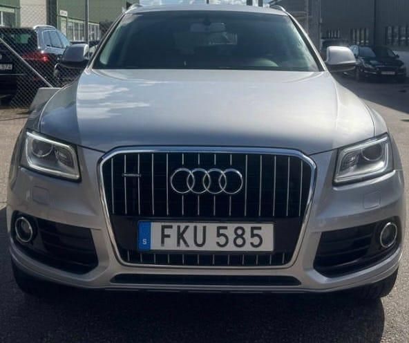Begagnad Audi Q5 190 HK (139 kW) 2015 Silver metallic SUV