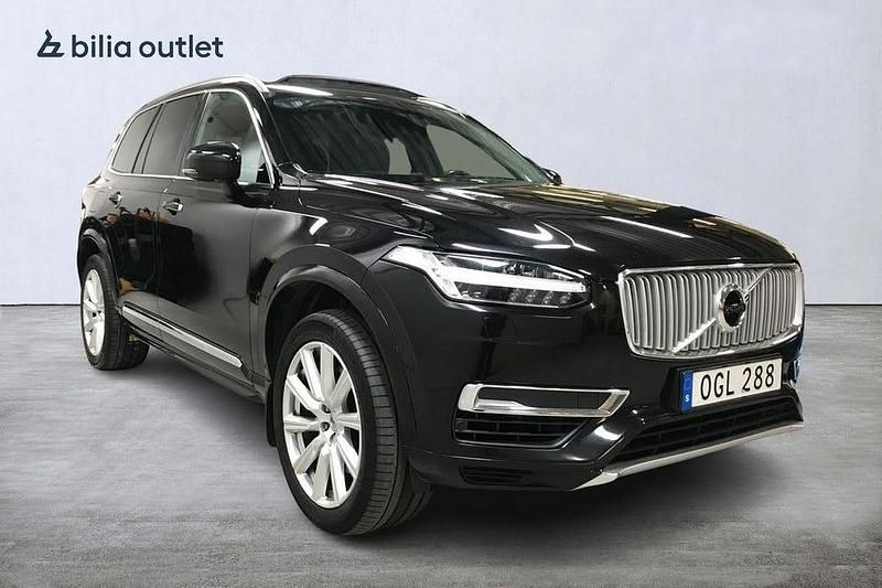 Begagnad Volvo XC90 Inscription 407 HK (299 kW) 2017 Svart SUV