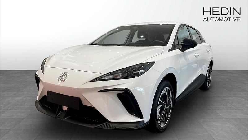 Begagnad MG MG4 EV 125 kW (170 HK) 2024 Vit Halvkombi
