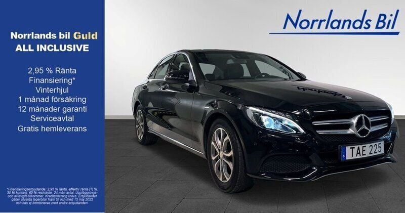 Svart Begagnad 2016 Mercedes C350e Sedan | 209 000 kr - Bild 1/4