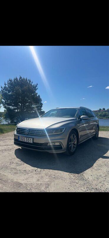 Silver Begagnad 2017 VW Passat GT Kombi | 155 000 kr (Marknadspris) - Bild 1/4