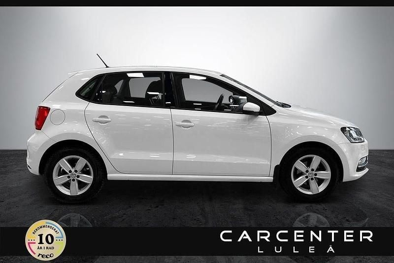 Begagnad VW Polo 90 HK (66 kW) 2016 Vit Halvkombi