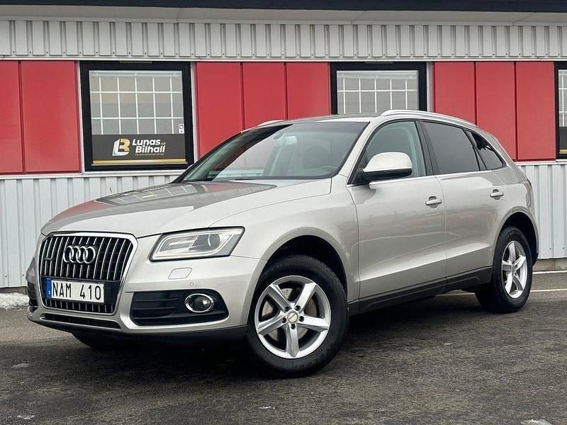 Silver Begagnad 2012 Audi Q5 Design SUV | 134 900 kr (Marknadspris) - Bild 1/4