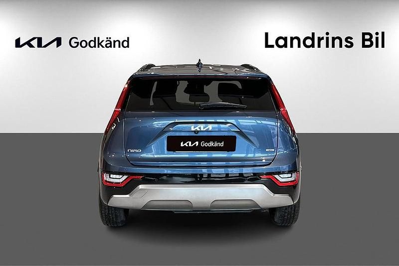 Begagnad Kia Niro Advance 141 HK (103 kW) 2022 Blå SUV