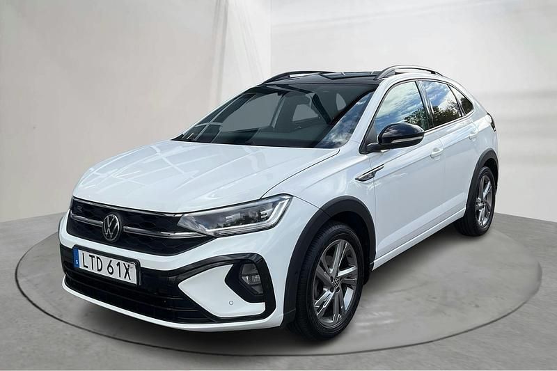 Vit Begagnad 2022 VW Taigo R-line SUV | 230 000 kr - Bild 1/4