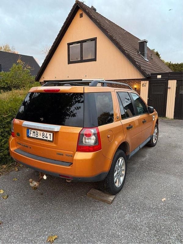 Orange Begagnad 2007 Land Rover Freelander 2 SUV | 15 000 kr (Superpris) - Bild 1/2
