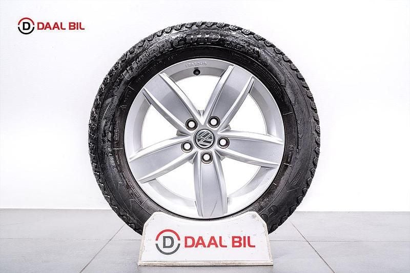 Begagnad VW Polo 95 HK (69 kW) 2018 Svart Halvkombi