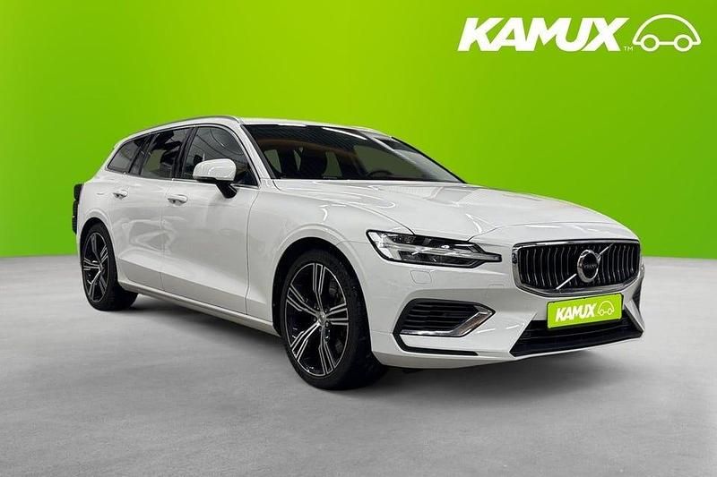 Vit Begagnad 2022 Volvo V60 Inscription Kombi | 309 700 kr - Bild 1/3