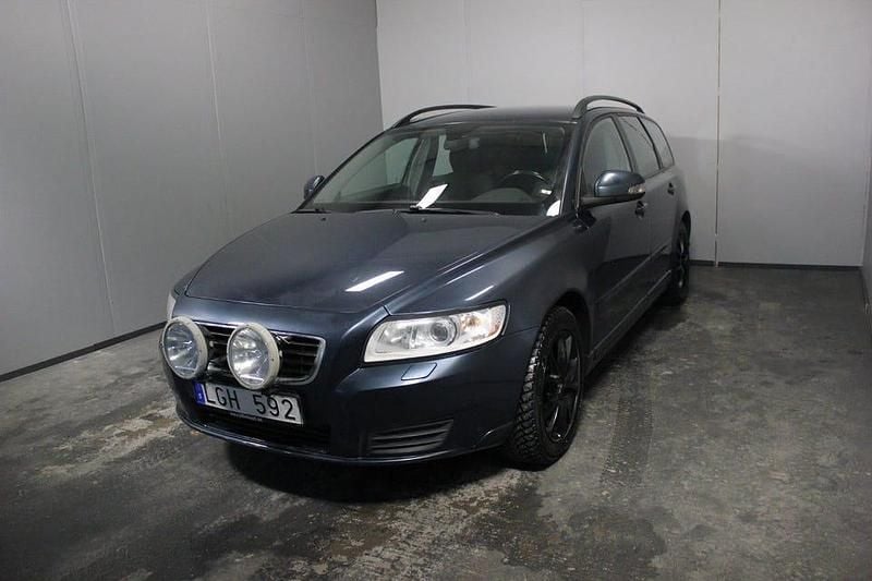 Begagnad Volvo V50 Kinetic 116 HK (85 kW) 2011 Blå Kombi