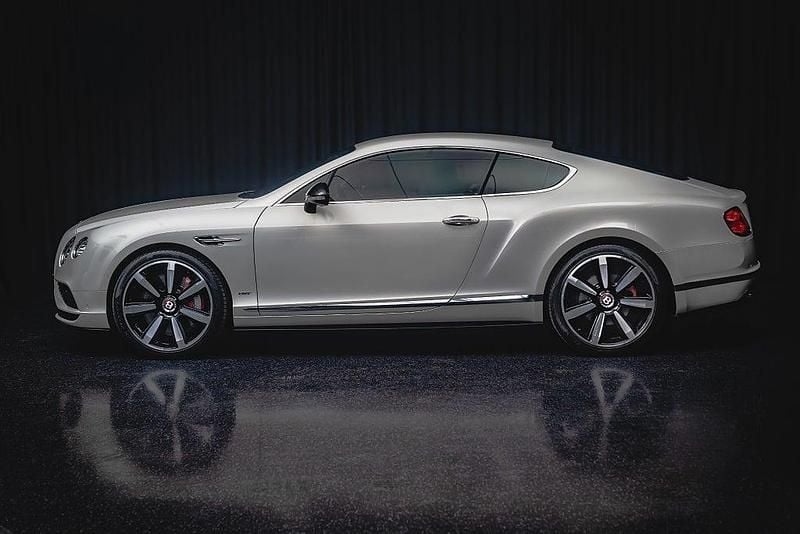 Begagnad Bentley Continental GT 528 HK (388 kW) 2016 Vit
