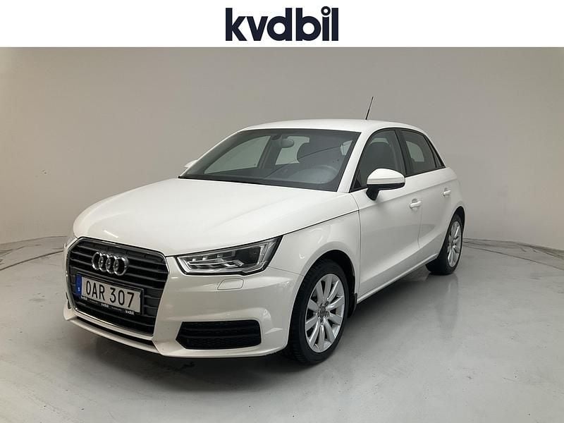 Vit Begagnad 2016 Audi A1 Sportback Sport Halvkombi | 119 900 kr (Bra pris) - Bild 1/3