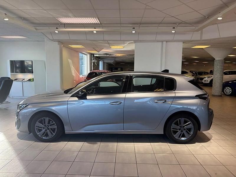 Begagnad Peugeot 308 Active 131 HK (96 kW) 2022 Grå Halvkombi