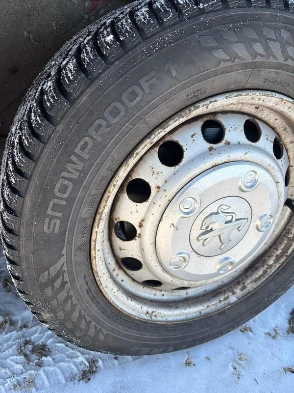 Begagnad Peugeot Expert 90 HK (66 kW) 2012 Van