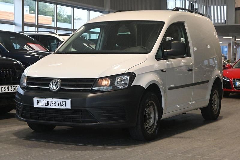 Vit Begagnad 2017 VW Caddy Minibuss | 99 000 kr (Marknadspris) - Bild 1/4
