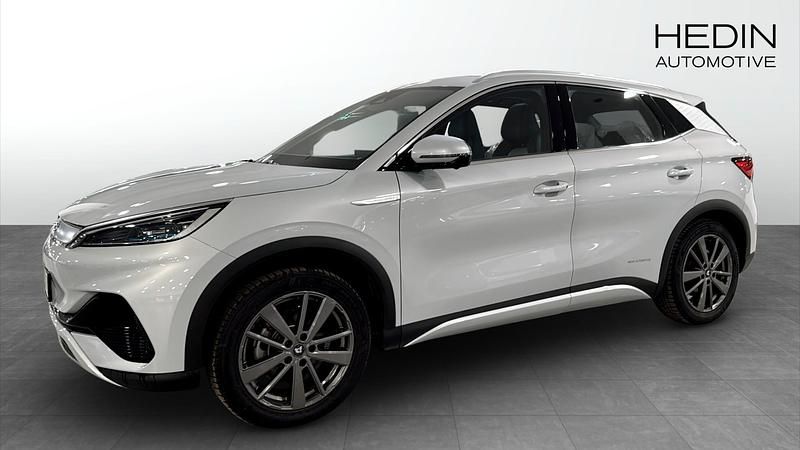 Vit Begagnad 2023 BYD Atto 3 Comfort SUV | 299 900 kr (Marknadspris) - Bild 1/4