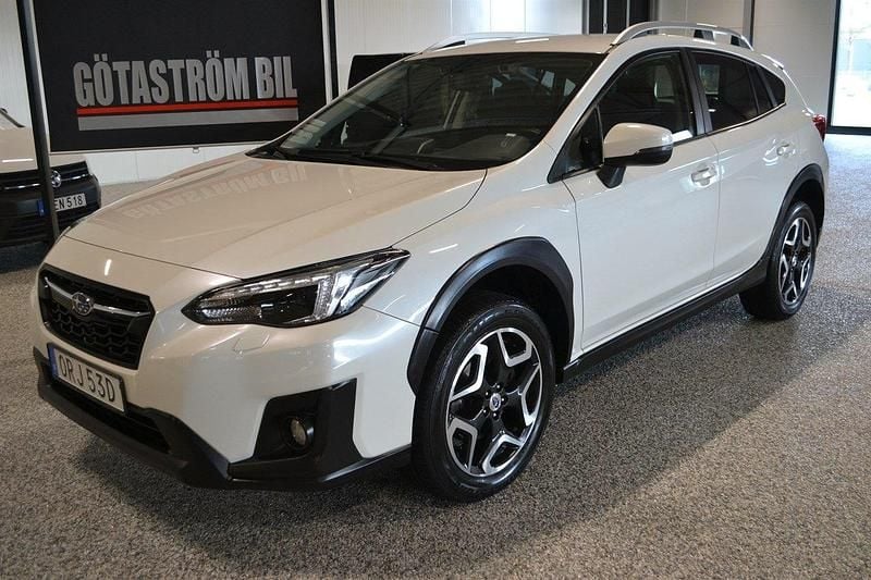 Vit Begagnad 2018 Subaru XV SUV | 222 000 kr (Bra pris) - Bild 1/4