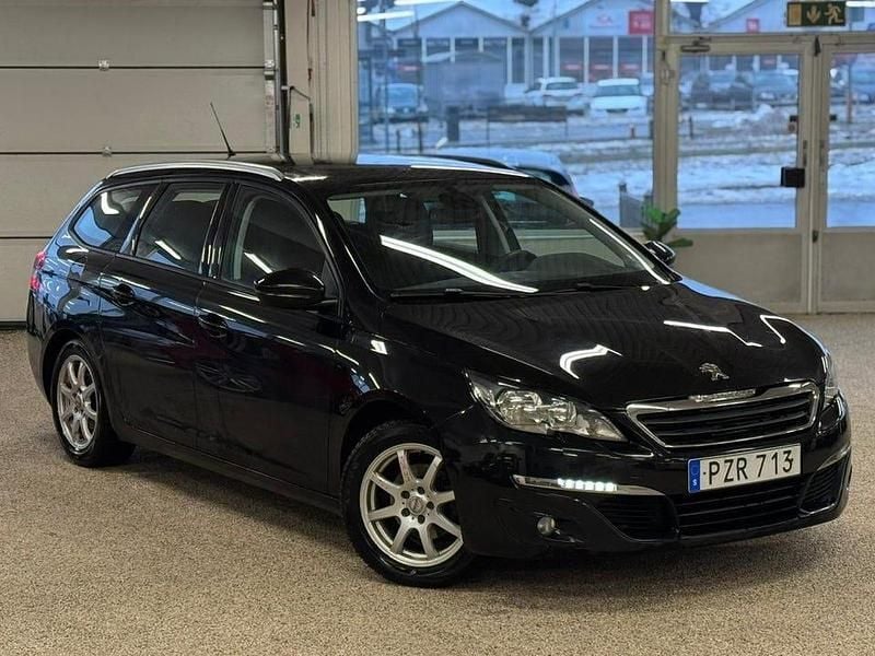 Begagnad Peugeot 308 SW Active 120 HK (88 kW) 2016 Svart Kombi