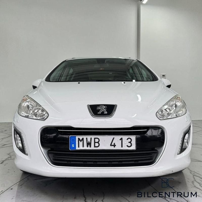 Begagnad Peugeot 308 SW 112 HK (82 kW) 2012 Grå Kombi