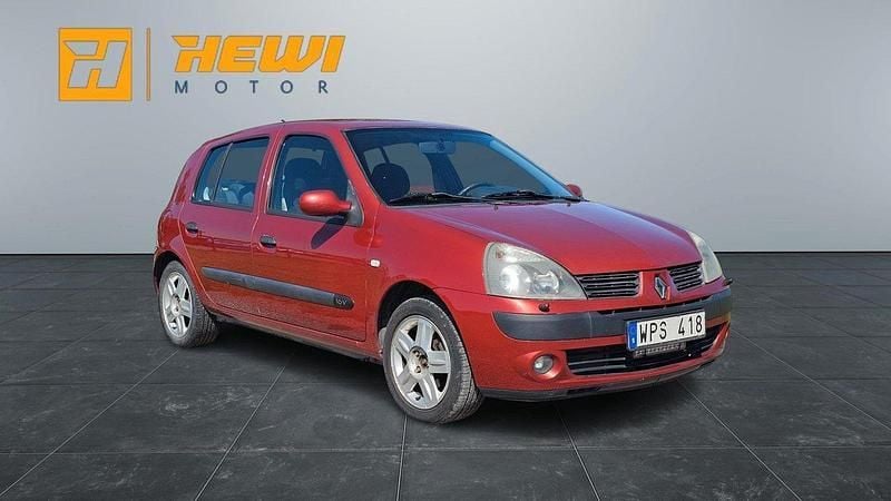 Röd Begagnad 2004 Renault Clio R.S. Halvkombi | 12 900 kr (Marknadspris) - Bild 1/4