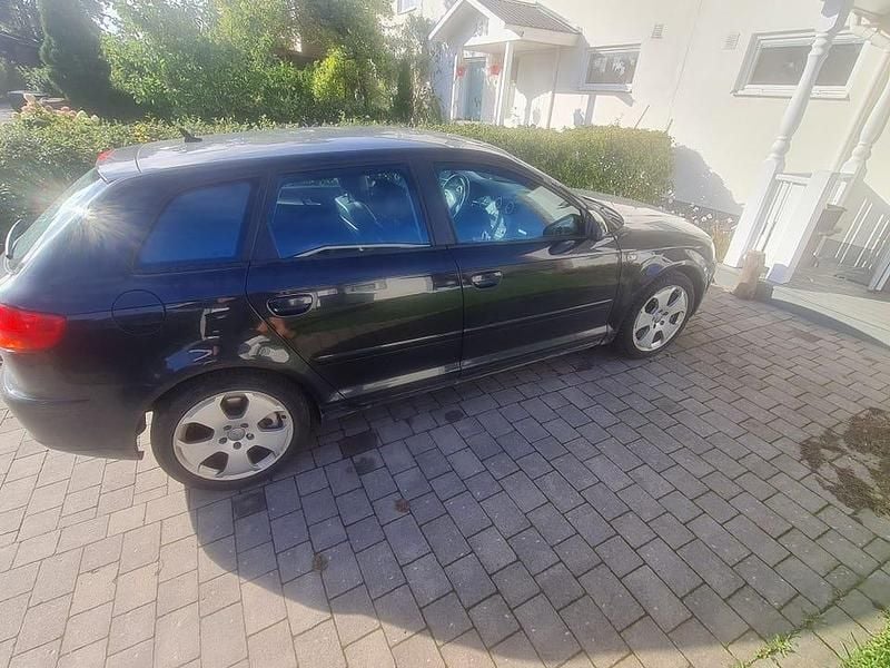 Begagnad 2005 Audi A3 Sportback Halvkombi | 45 000 kr (Superpris) - Bild 1/4