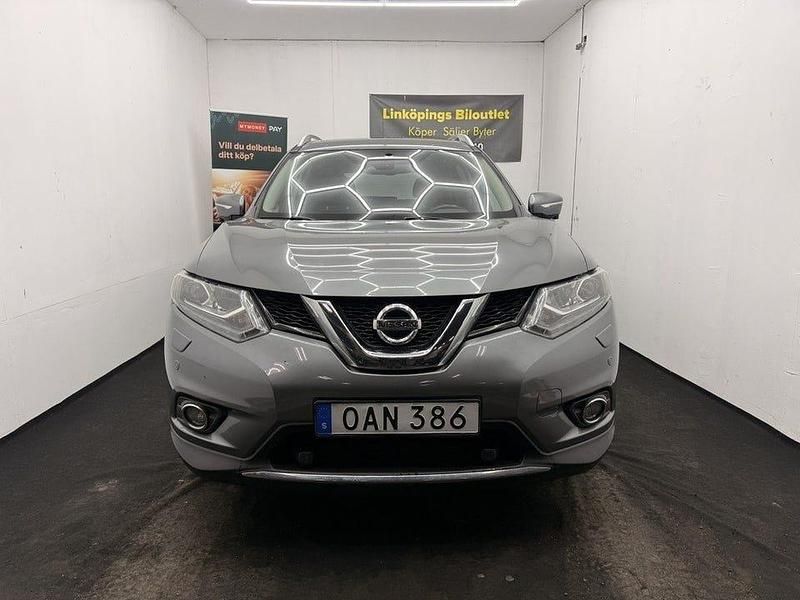 Begagnad Nissan X-Trail 131 HK (96 kW) 2016 Grå SUV