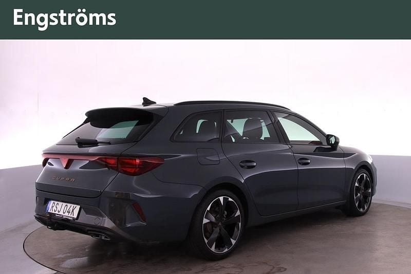 Begagnad Cupra Leon 150 HK (110 kW) 2024 Blå Kombi