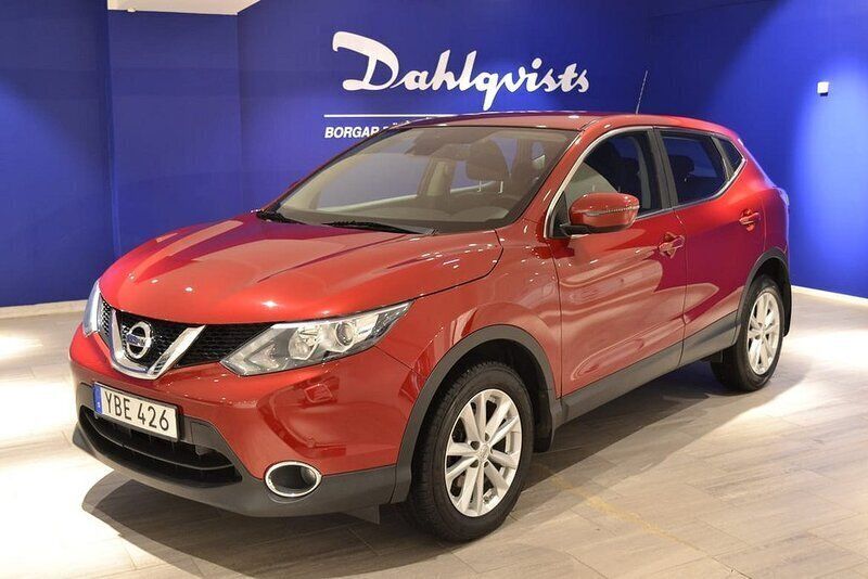 Röd Begagnad 2015 Nissan Qashqai SUV | 129 000 kr (Lite dyr) - Bild 1/3