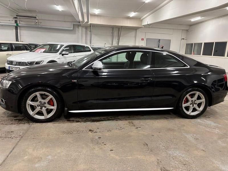 Svart Begagnad 2008 Audi A5 S-Line Sportkupé | 119 900 kr (Lite dyr) - Bild 1/4
