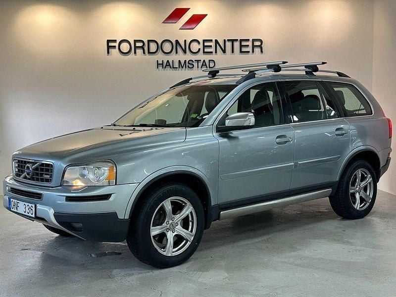 Silver Begagnad 2010 Volvo XC90 R-Design SUV | 99 900 kr (Marknadspris) - Bild 1/4