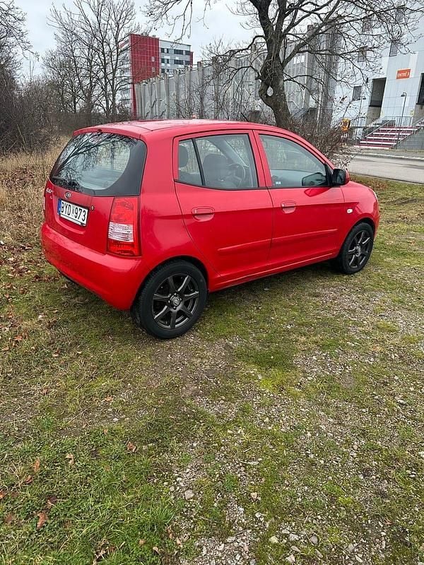 Begagnad Kia Picanto 65 HK (47 kW) 2007 Halvkombi