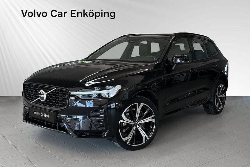 Svart Begagnad 2024 Volvo XC60 Plus SUV | 569 900 kr (Marknadspris) - Bild 1/3