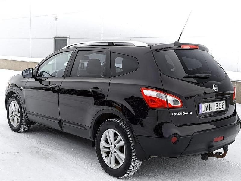 Begagnad Nissan Qashqai +2 150 HK (110 kW) 2010 Lila SUV