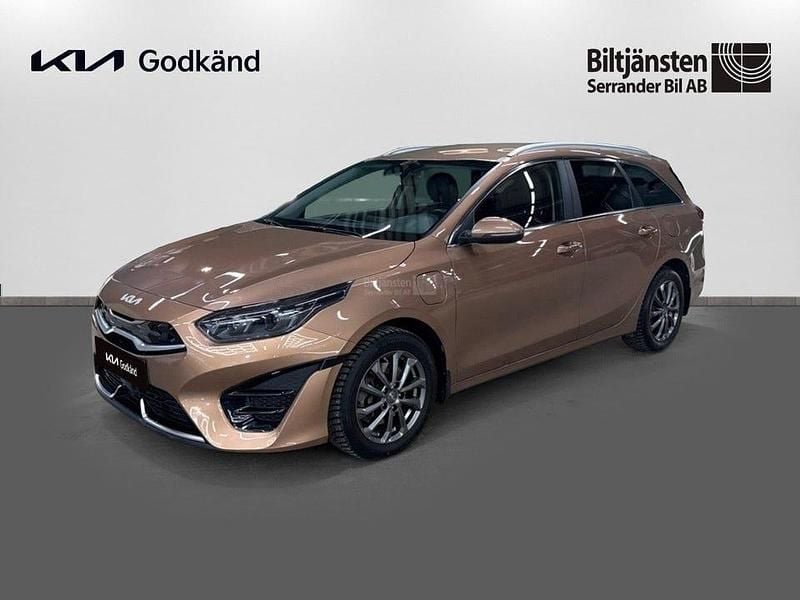 Brun Begagnad 2022 Kia Ceed Sportswagon Advance Kombi | 269 900 kr (Lite dyr) - Bild 1/4