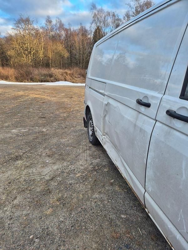 Begagnad VW T5 140 HK (102 kW) 2012 Van