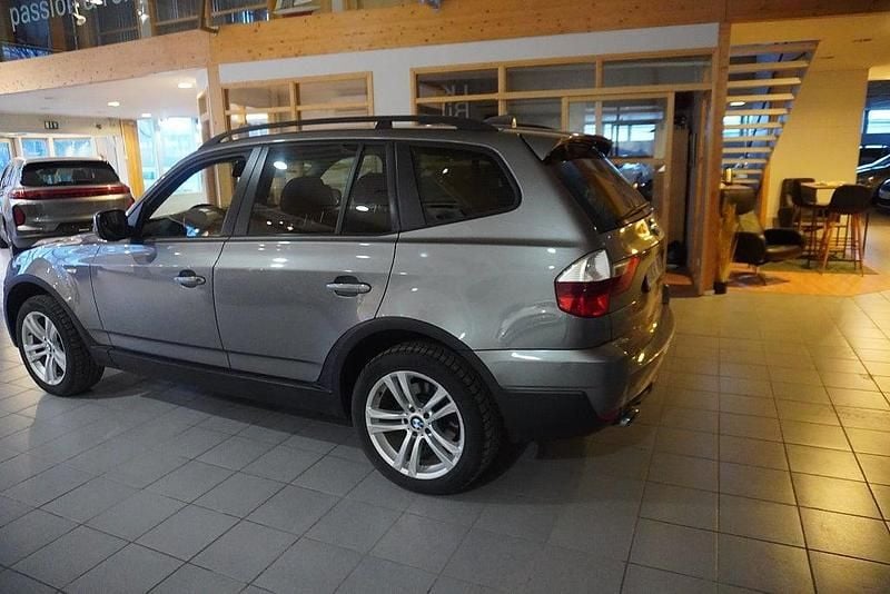 Begagnad BMW X3 Comfort Edition 177 HK (130 kW) 2010 Grå SUV