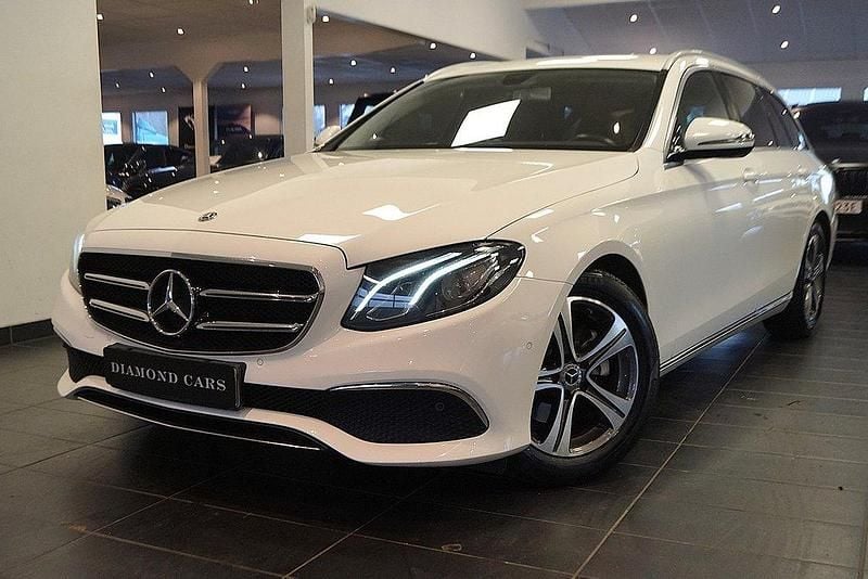 Vit Begagnad 2019 Mercedes E200 Avantgarde Kombi | 224 900 kr (Marknadspris) - Bild 1/4