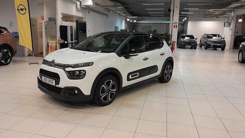 Vit Begagnad 2024 Citroën C3 Shine Halvkombi | 179 000 kr (Marknadspris) - Bild 1/4