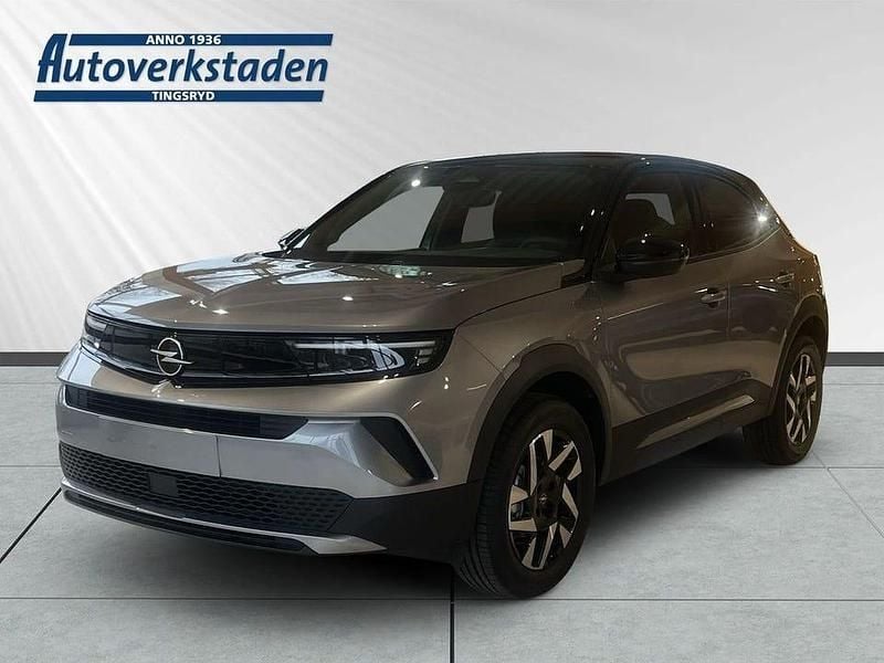 Grå Ny 2025 Opel Mokka SUV | 306 800 kr (Marknadspris) - Bild 1/4