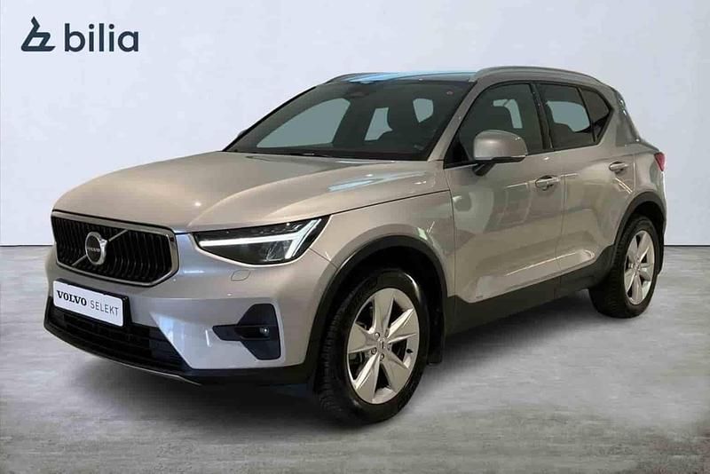 Silver Begagnad 2024 Volvo XC40 SUV | 349 000 kr - Bild 1/1