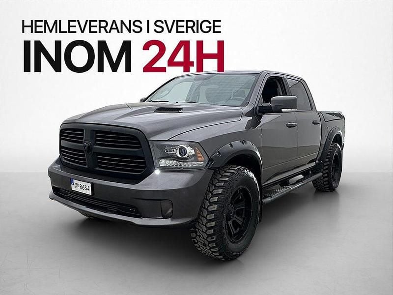 Begagnad RAM 1500 2016 Grå Pickup