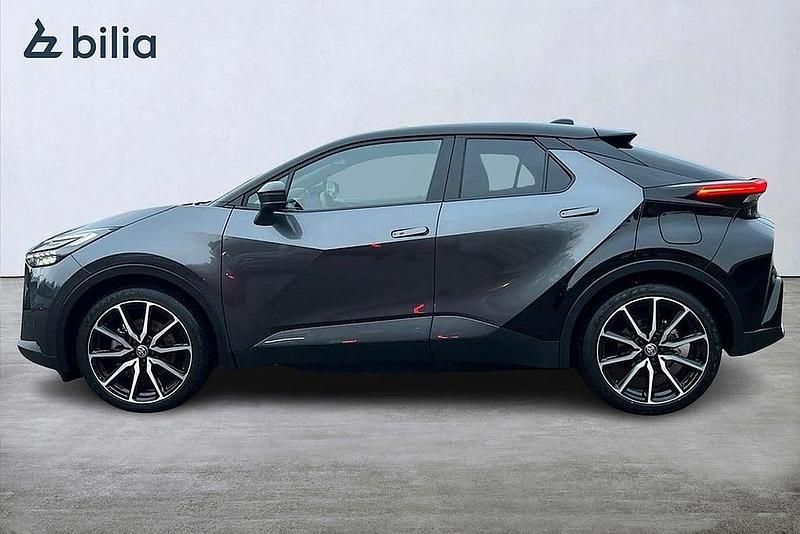 Begagnad Toyota C-HR Edition 226 HK (166 kW) 2024 Grå SUV