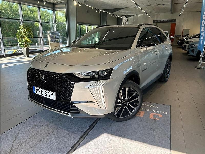 Begagnad DS Automobiles DS7 Crossback 131 HK (96 kW) 2025 Crystal pearl SUV