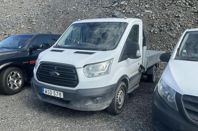 Vit Begagnad 2014 Ford Transit | 99 000 kr - Bild 1/3