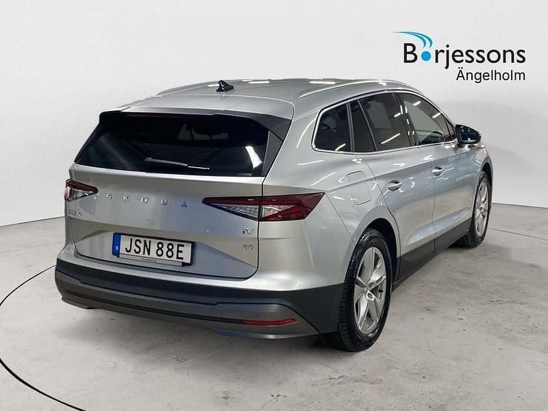 Begagnad Skoda Enyaq iV 152 kW (207 HK) 2021 Grå SUV