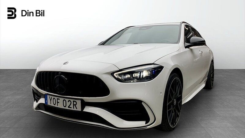 Vit Begagnad 2022 Mercedes C300e AMG Kombi | 409 900 kr (Marknadspris) - Bild 1/4